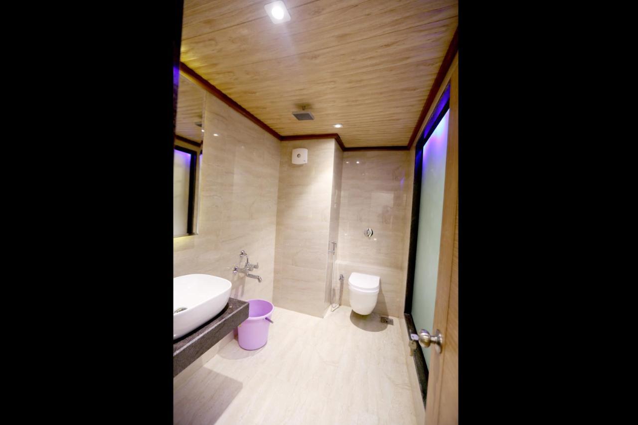 Hotel Sa Residency Mira-Bhayandar Екстериор снимка